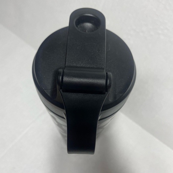 HydroJug Black Camo Water Bottle – Large Reusable Jug with Flip Top Lid - Picture 3 of 11